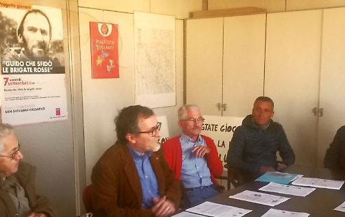 1480335595701.jpg--cgil_e_sunia_su_amianto_via_malpighi___comune__arezzo_casa_e_regione__che_volete_fare__